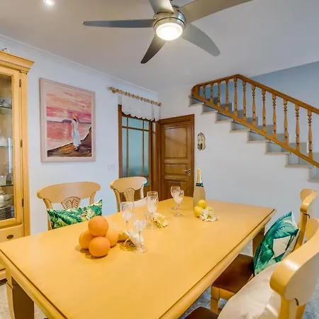 Can Picafort Holiday Sleeps 5 With Wifi Holiday home